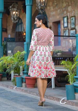 Frok dress 1 title string.-image-2